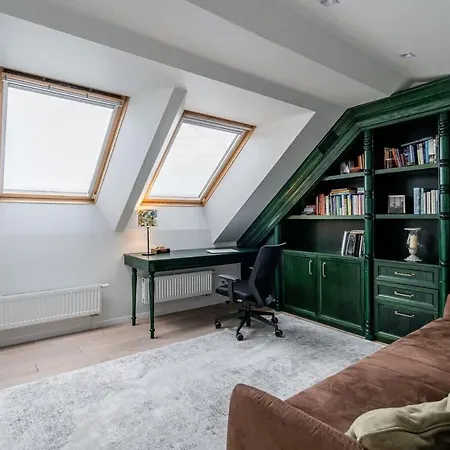 Domillion Amazing 3bdr Penthouse With Terrace Mz28 Apartment *