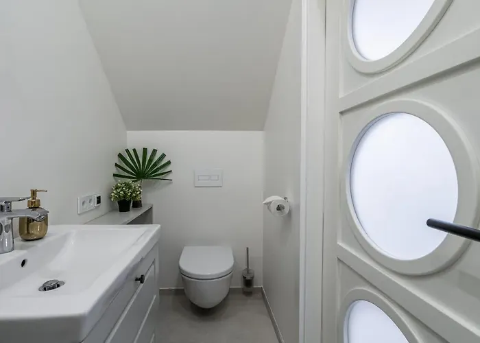 Domillion Amazing 3bdr Penthouse With Terrace Mz28 アパート