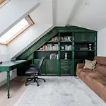 דירה Domillion Amazing 3bdr Penthouse With Terrace Mz28