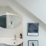 Domillion Amazing 3bdr Penthouse With Terrace Mz28
