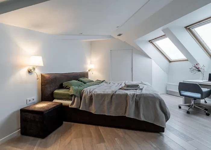 Domillion Amazing 3bdr Penthouse With Terrace Mz28 아파트 *