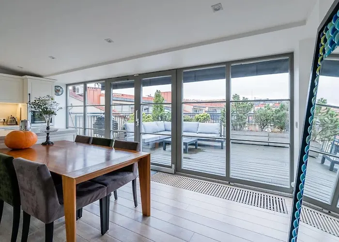 Butas Domillion Amazing 3bdr Penthouse With Terrace Mz28 *